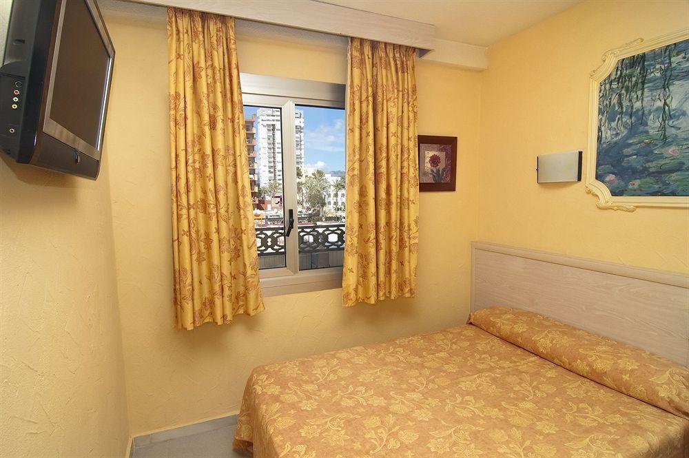 Hotel Servigroup Orange Бенидорм Экстерьер фото
